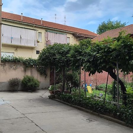 Guest House Montebello 아스티 외부 사진